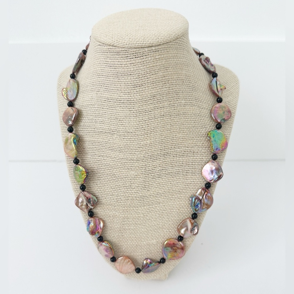 NWT Genuine Mother of Pearl & Black Onyx Necklace Pink Black